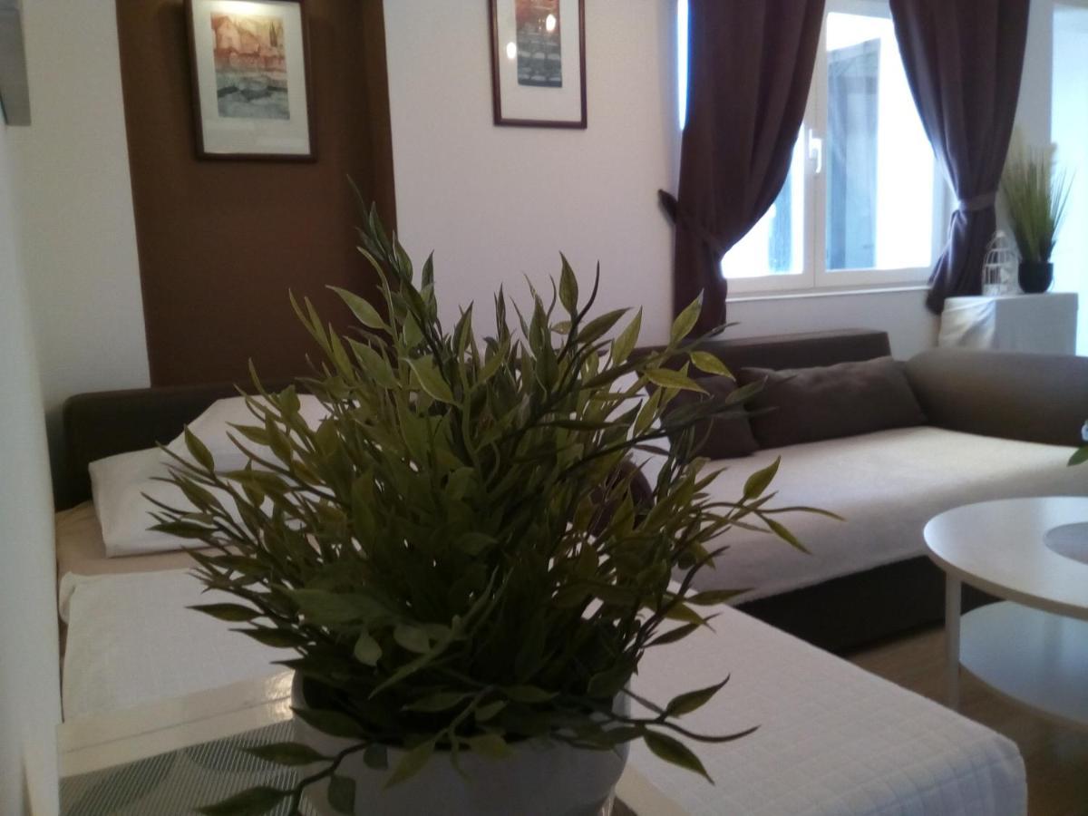 מאקרסקה Apartment Silvija מראה חיצוני תמונה