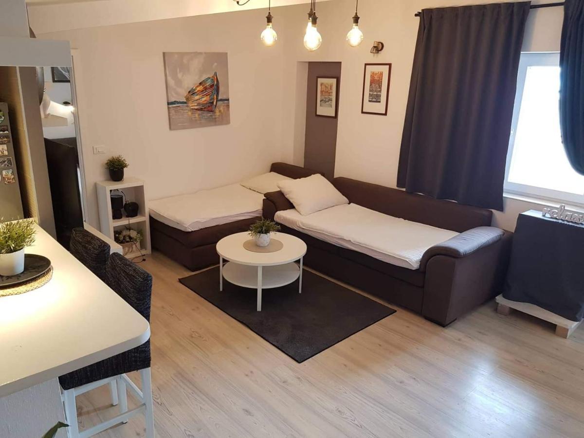 מאקרסקה Apartment Silvija מראה חיצוני תמונה